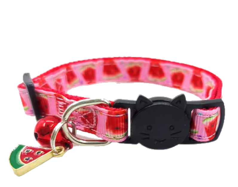 Collier pour chat avec sa breloque Pastèque et sa clochette