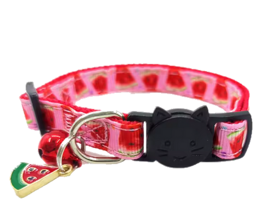 Collier pour chat avec sa breloque Pastèque et sa clochette